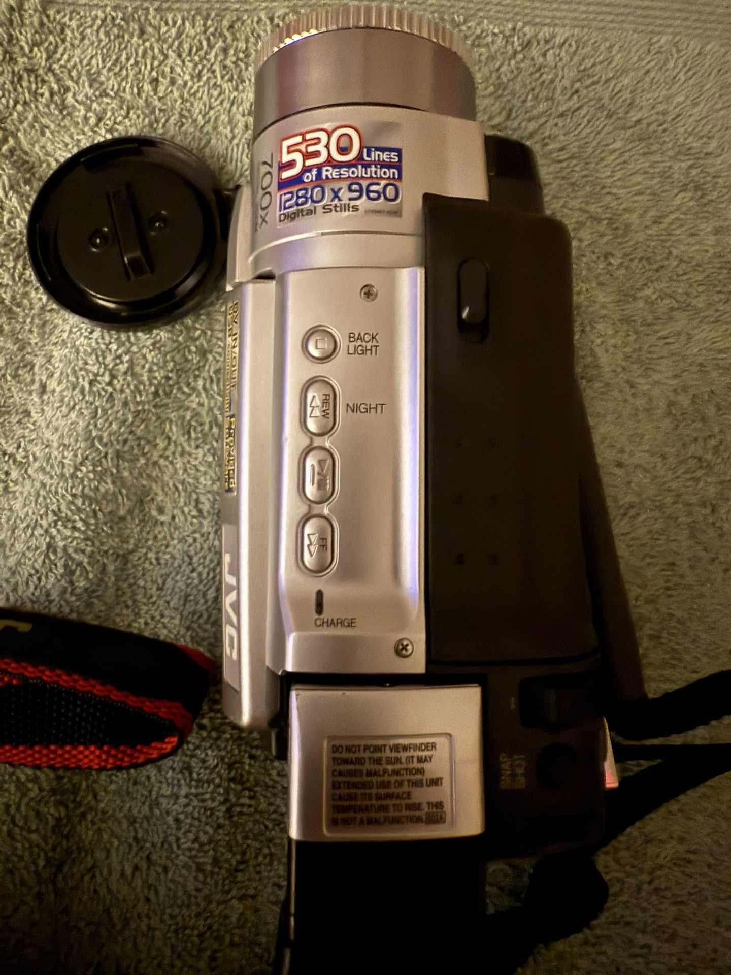 JVC GR-DVL725U MiniDV Camcorder Color Silver/Black