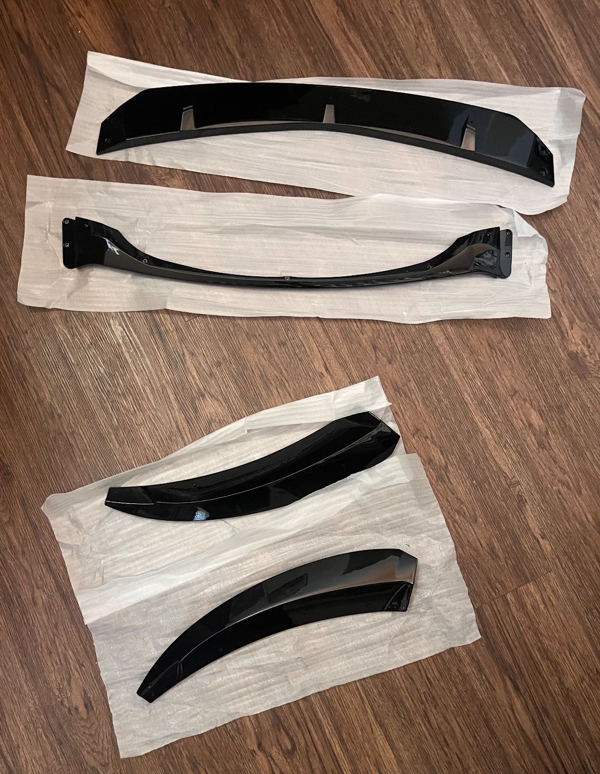 YQECVHGYT Compatible for BMW 1 Series E82 E88 M Sport Front Bumper Lip Chin Splitter Spoiler Air Dam Front Lip Chin Spoiler(Gloss Black)