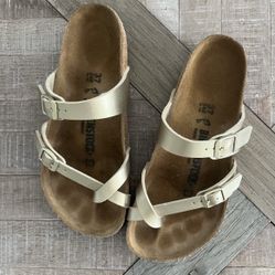 Birkenstock Women Sandals