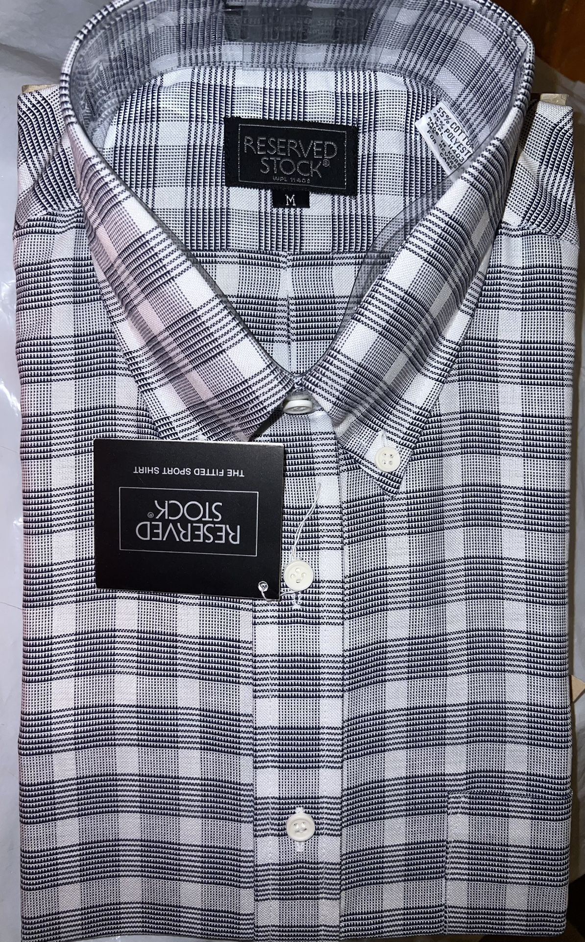 New. Mens Medium Short Sleeve Shirt