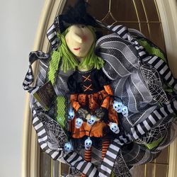 Lighted Halloween Wreath