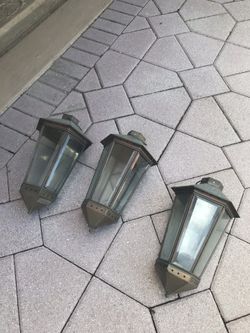 Hanging candle lantern set of three metal