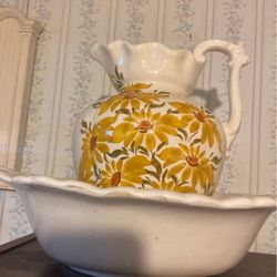 Blue Ridge Pottery By Cash Family 1945