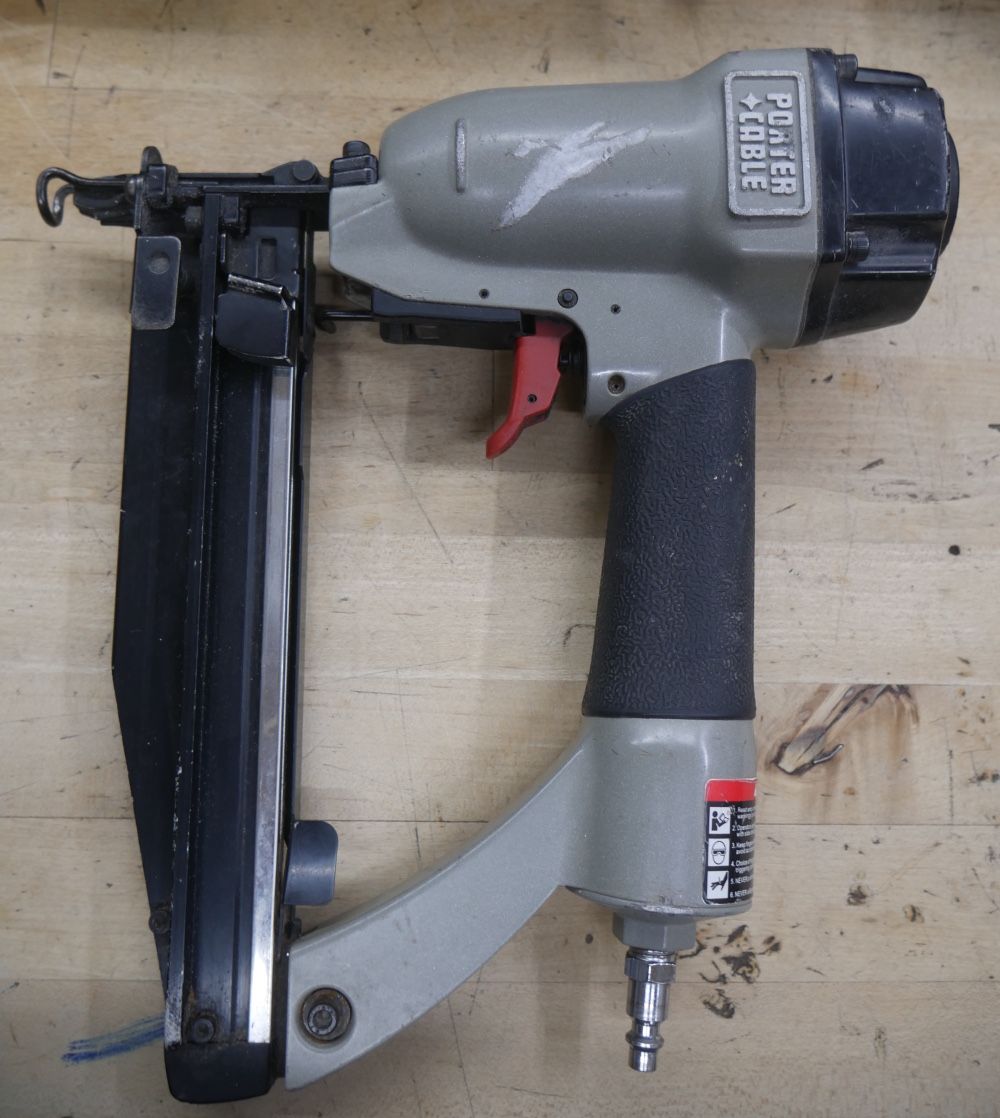 PORTER AND CABLE FN250B NAIL GUN AIR 862039-2
