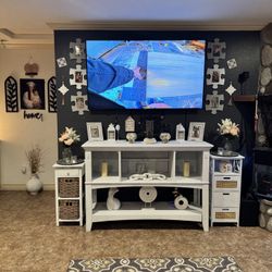 Tv Stand / Kitchen Table 