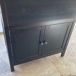 Beautiful bureau desk