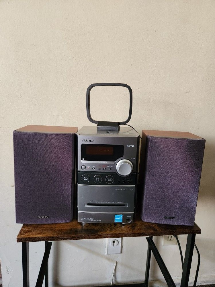 Sony CMT-NEZ30 AM/FM Stereo Radio CD Cassette Player Component Shelf System Speakers