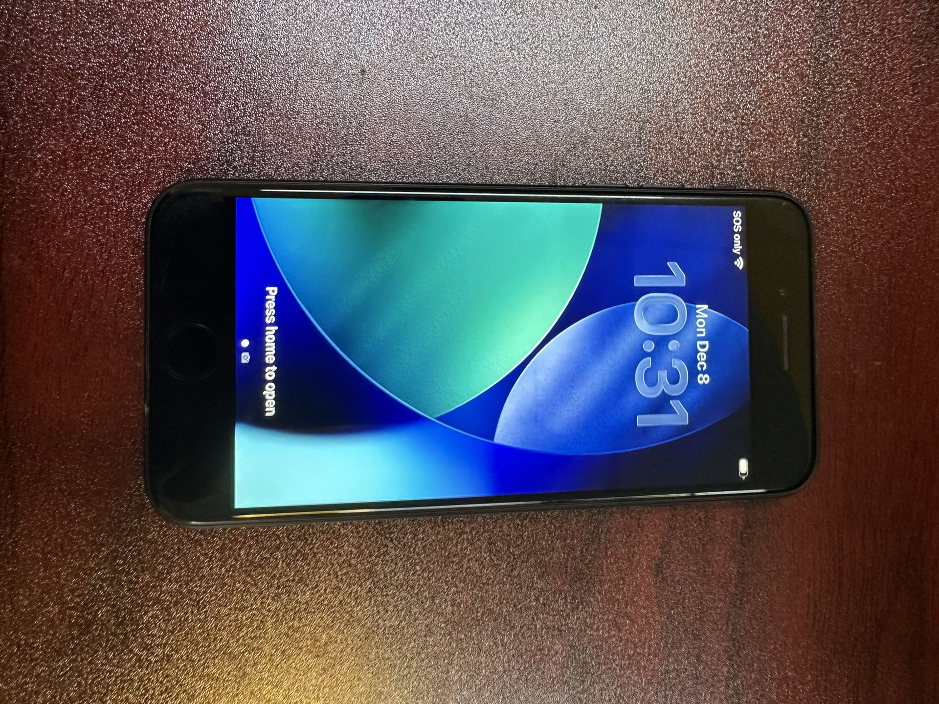 iphone se 2 gen ,unlocked for any company