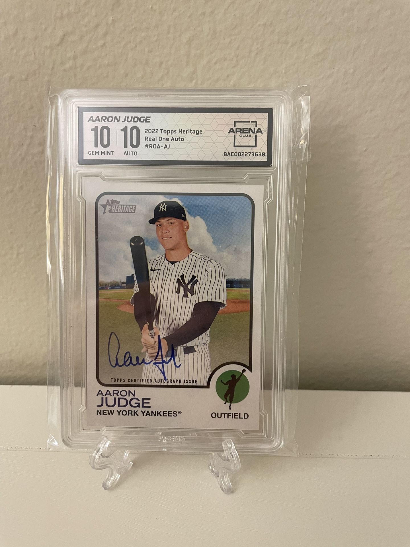 2022 Topps Heritage Aaron Judge Real One Auto #ROA-AJ (Arena Club GEM MT 10 / AUTO 10