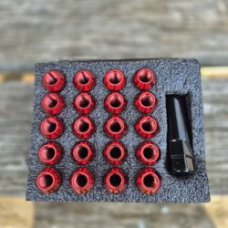 Lug Nuts 