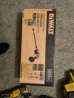 DEWALT tools in almost NEW condition!!