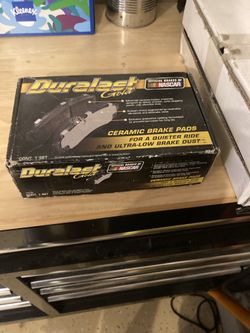 Duralast Gold Ceramic Brake Pads