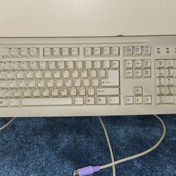 Vintage Mitsumi KFK-EA4XT Keyboard