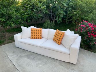 Utopia Couch from Living Spaces