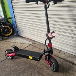 E5 3200W Dual Motor Electric Kick Scooter