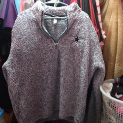Dallas Cowboys Pull Over Sweater 