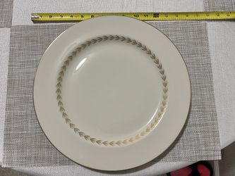 Serving Plate 