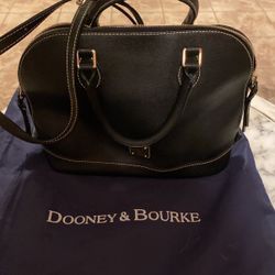 Dooney & Bourke Purse