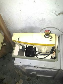 Singer 360 sewing machine