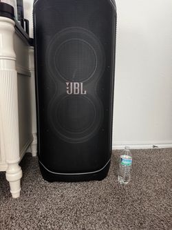 JBL ultimate Bluetooth speaker 1100 watts