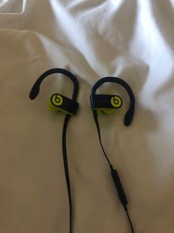 Beat wireless headphone