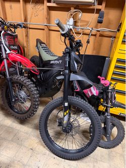 THRONE SRPNT X3 E-MOTO E bike