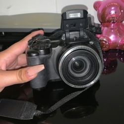 fujifilm finepix S8630 camera
