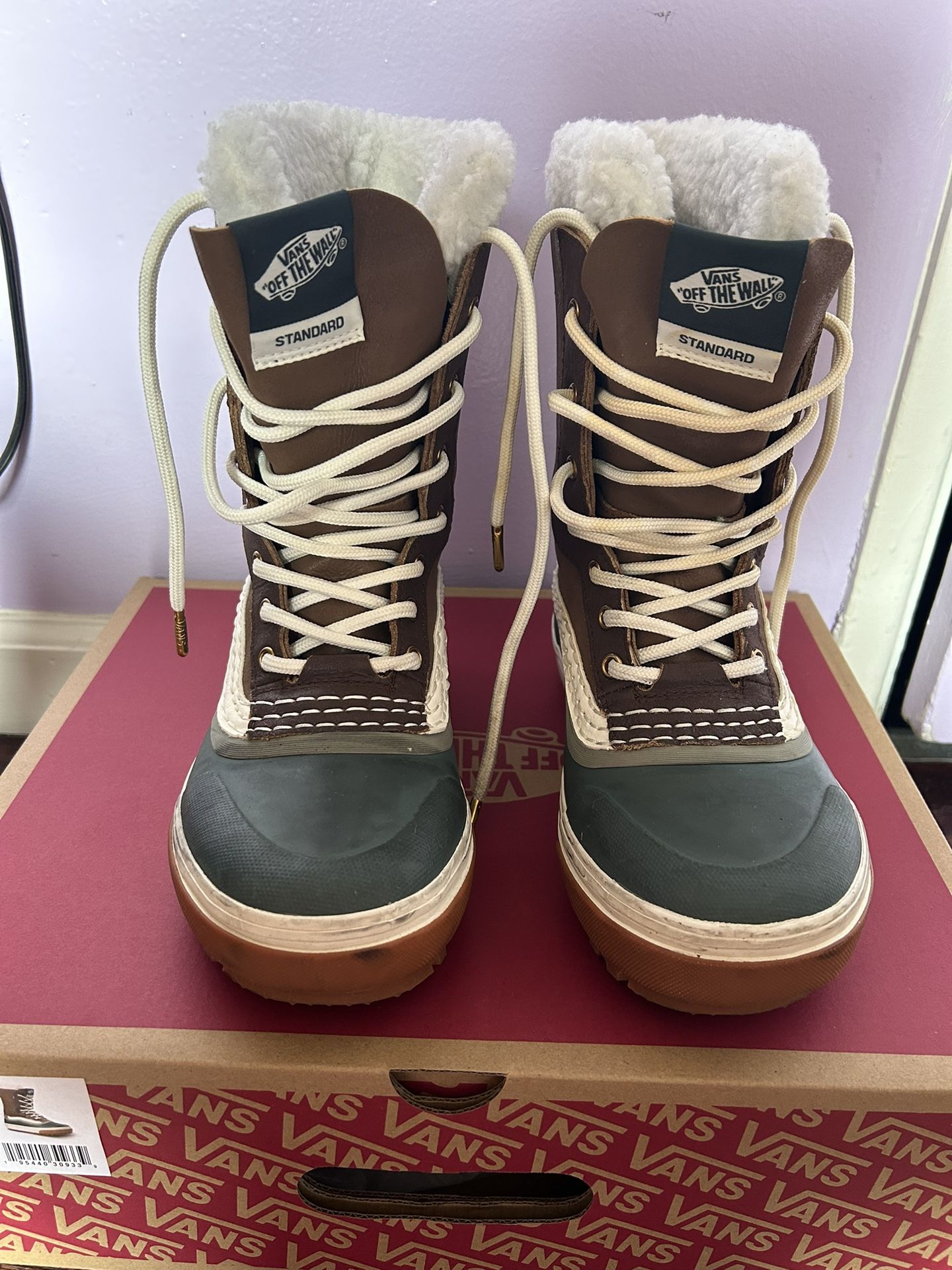 Vans Snow Boots