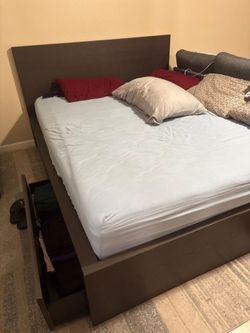 Queen Bed with storage