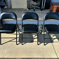 Folding Chairs 