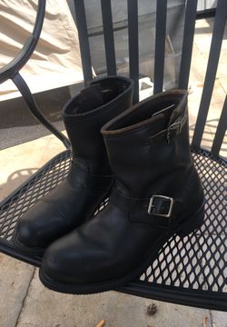 Carolina black leather boots mens size 10 oil resistant
