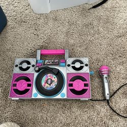 Lol Dollz Karaoke 