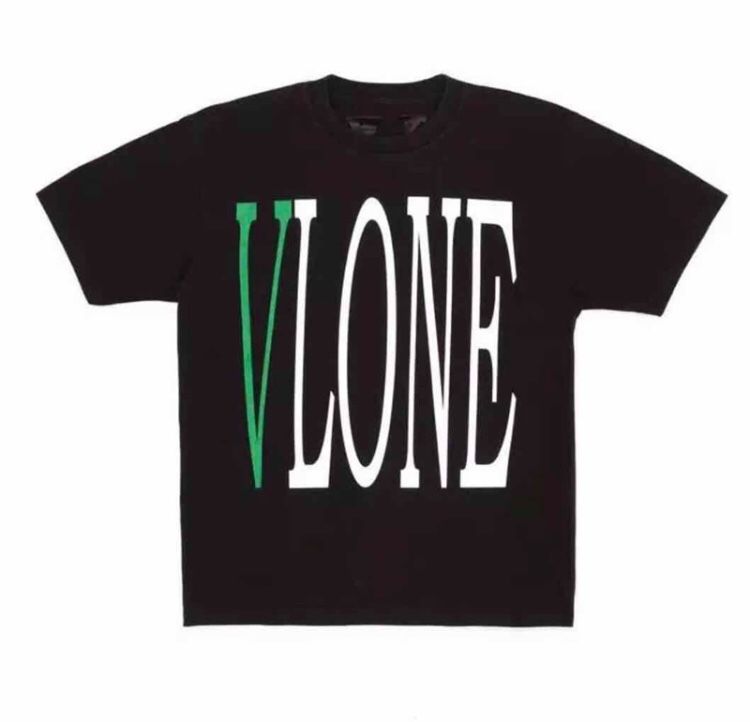 Vlone large Logo