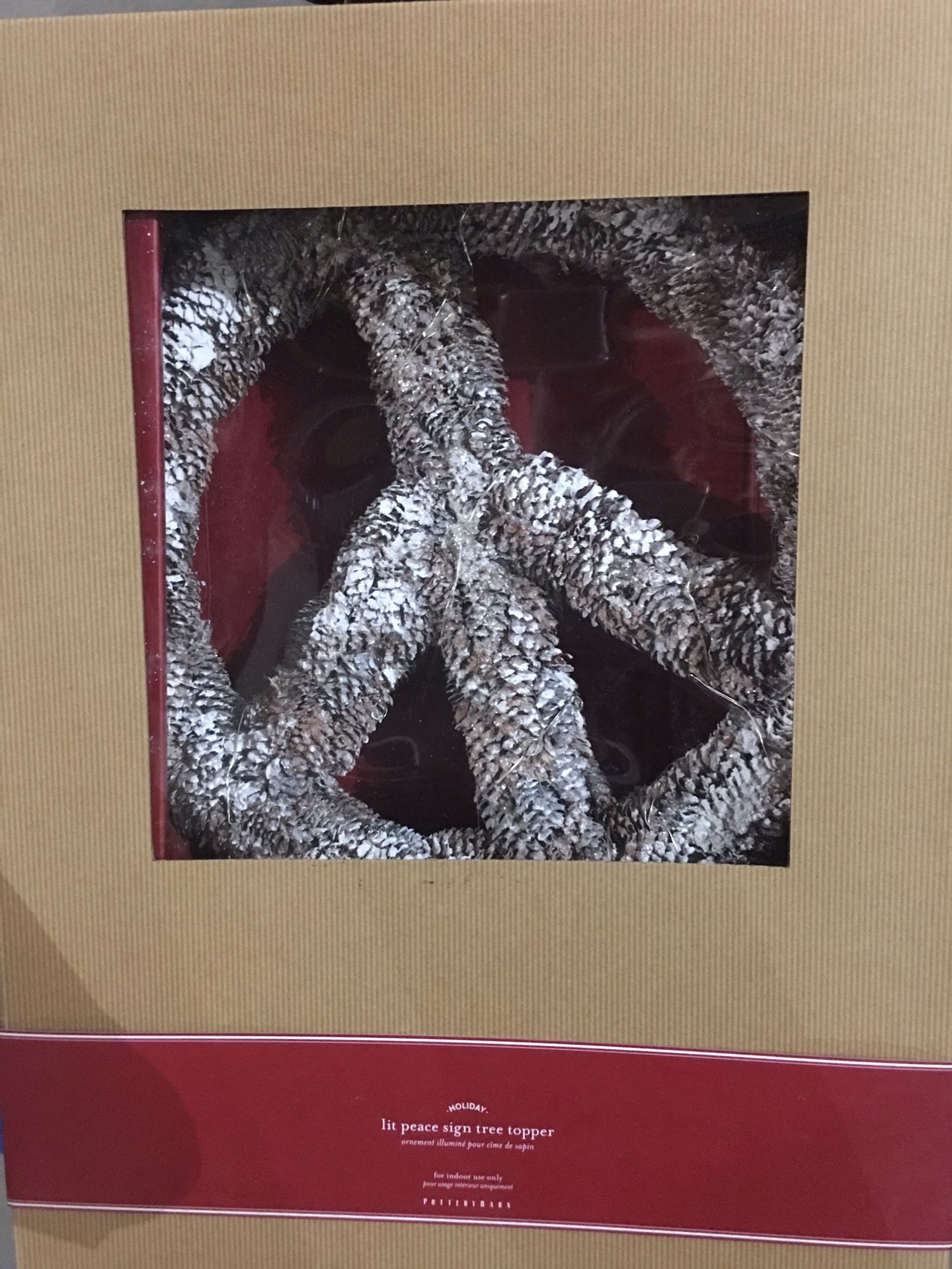 Pottery Barn Pre Lit Christmas Pinecone Peace Sign Tree Topper Brand New