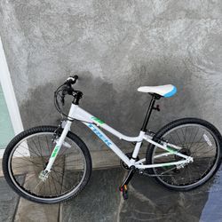 Kids Mountain Bike Trek 7 Speed