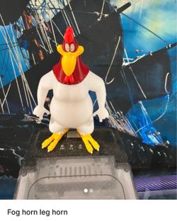 Foghorn Leghorn Looney Tunes Figure