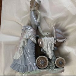 Baby’s Outing Lladro 