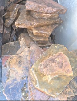 Natural Flagstone Slabs for Landscaping
