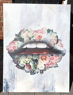 Floral Lips Canvas – 40"x30" – Excellent Condition