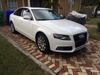 Audi A4 premium plus Quattro with low mileage