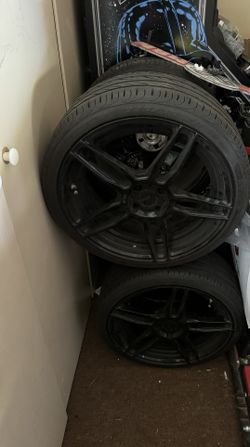 Adv.1 Custom 2 Piece Alloy Wheels. 18” Size