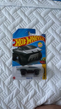 Hot Wheels - 2025 Peak Pursuit 10/10 Polestar TRX 248/250 (BBHYW29)
