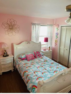 Princess bone white sleigh bed full size
