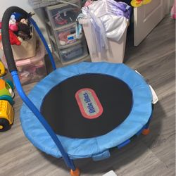 Trampoline
