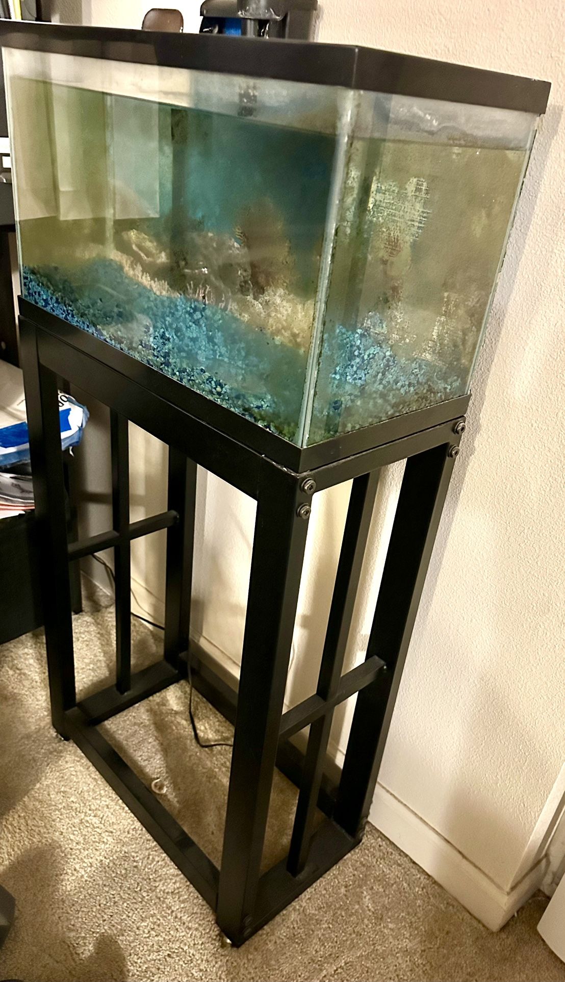 Aquarium With Stand