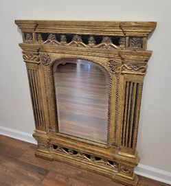 Ornate Gilt Wood Wall Mirror 