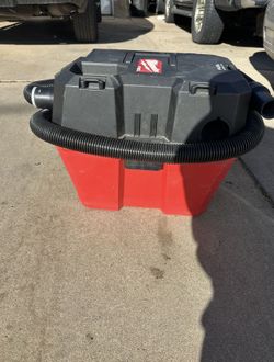 M18 Vacuum