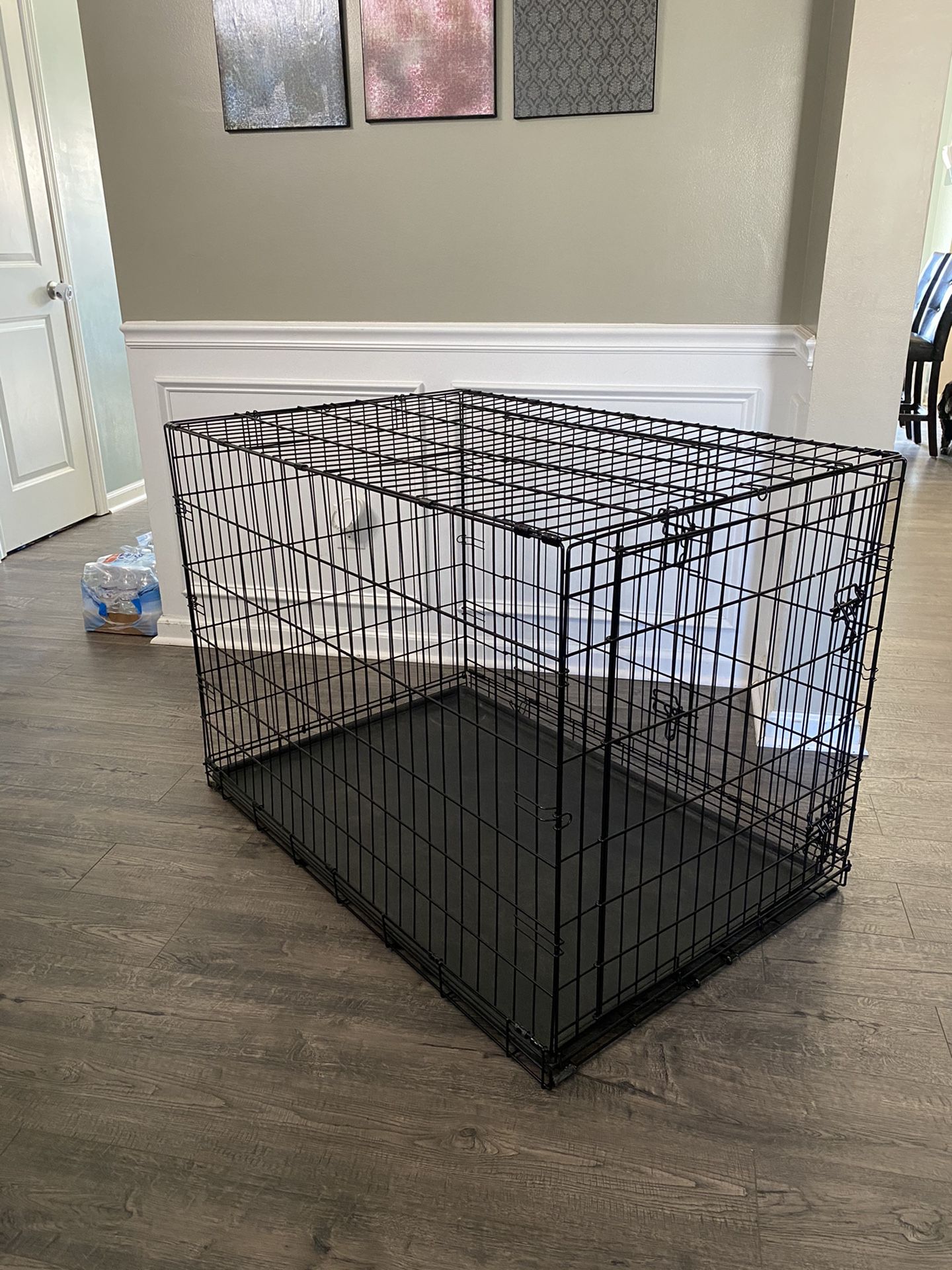  Dog Crate With Divider Two Doors And Pull Out Tray! 42x28x30.5