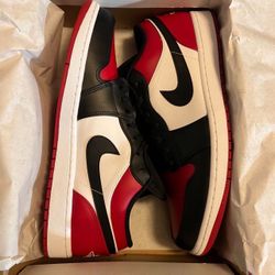 New Jordan 1 Low  Men’s Size 13