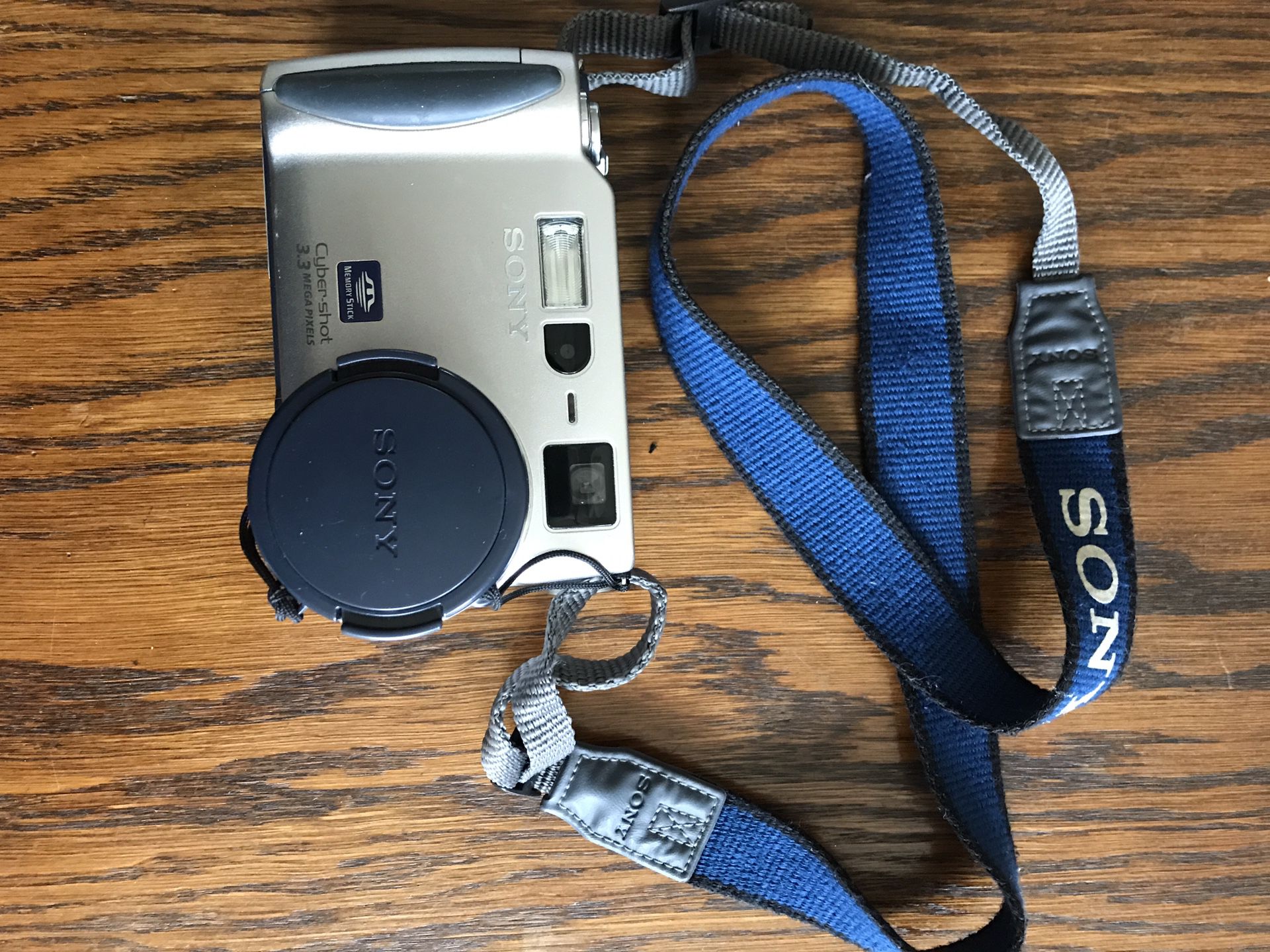 Sony Digital Camera and Bag